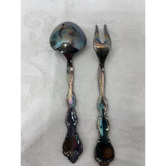 International Silverplate 1971 Serving Pieces Pickle Cocktail Fork Condiment Spo - Picture 2 of 4